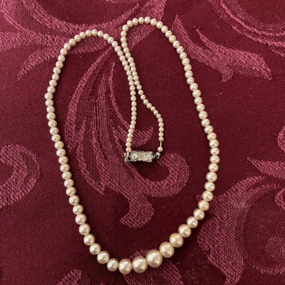 Vintage Graduated Faux Pearl Choker/Collar Necklace